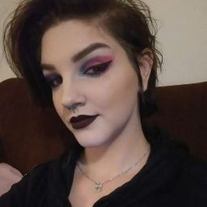 Meet your Posher, Lexin